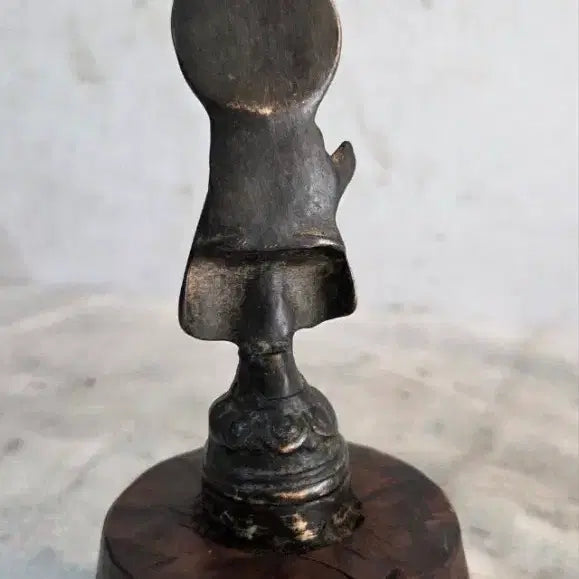 [BUNJANG] Bronze Amulet with Wooden Base / 연대감좋은 동 호신불