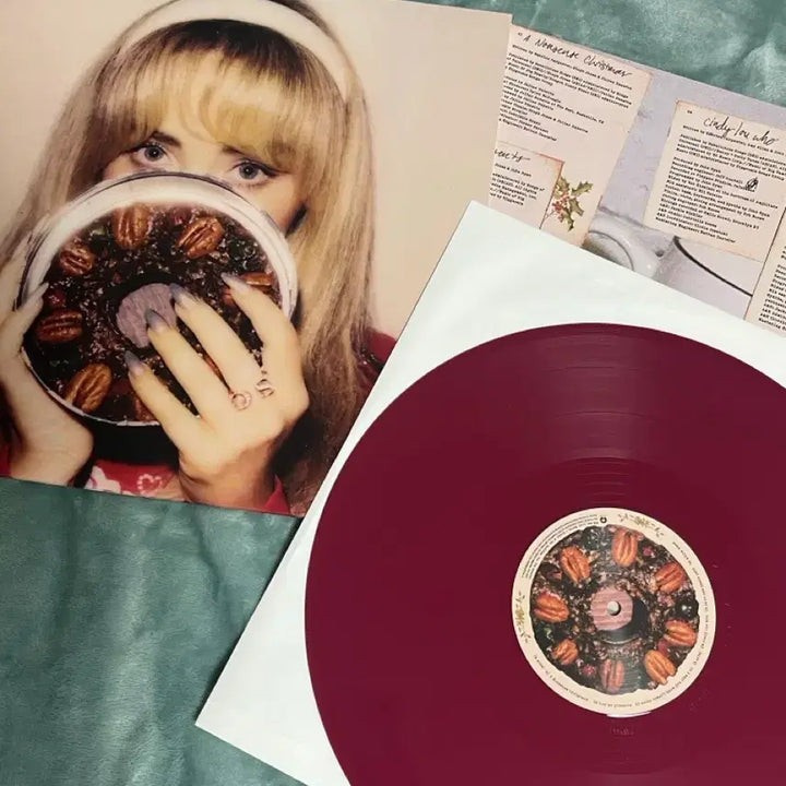 [BUNJANG] Sabrina Carpenter Fruitcake Red Vinyl / 사브리나 카펜터 Sabrina Carpenter-Fruitcake