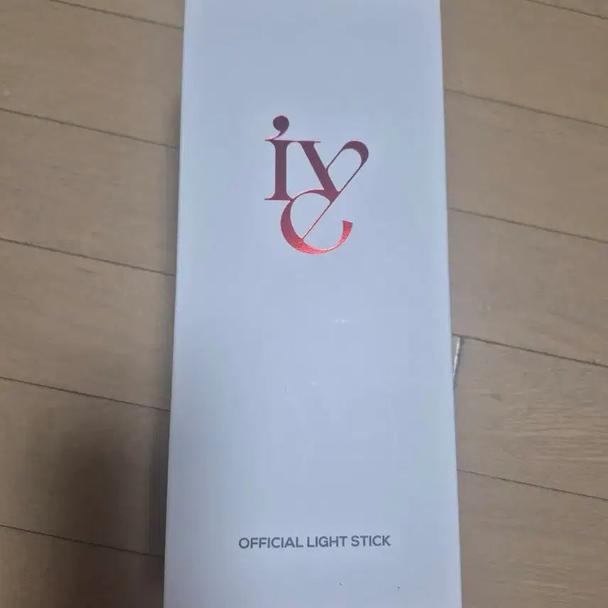 [BUNJANG] IVE Official Lightstick Ver. 1 / 아이브 응원봉 아이해봉 버전 1 판매합니다