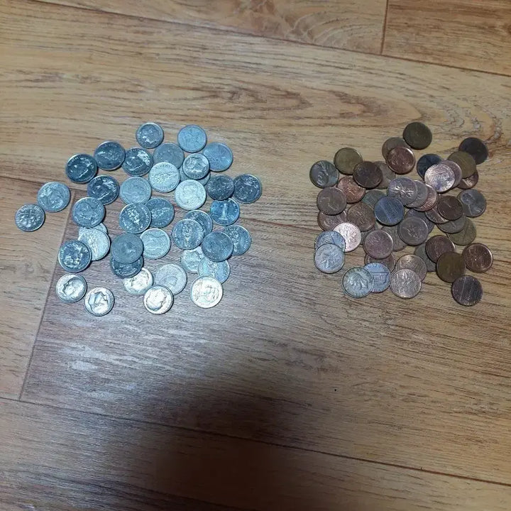 [BUNJANG] Foreign Coin Collection (84 pcs) / 외국동전(84개)