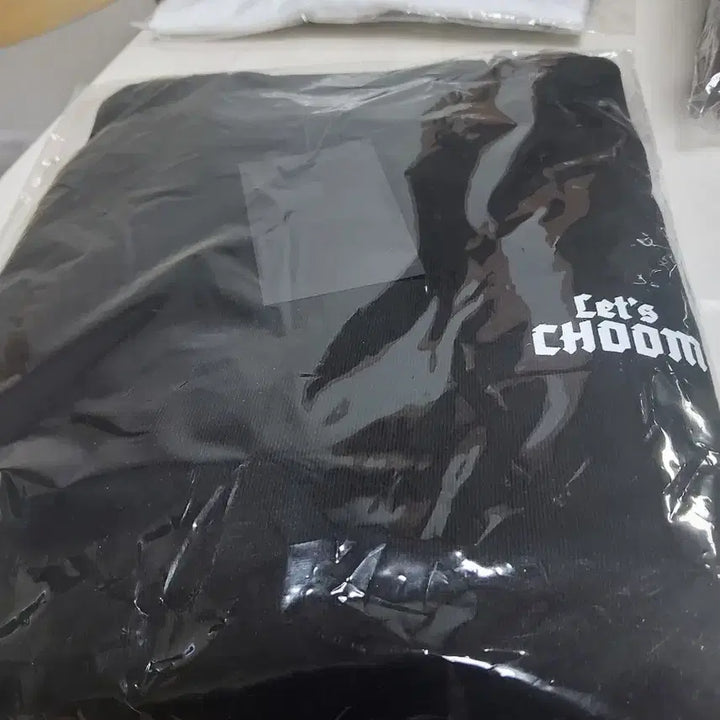 [BUNJANG] CHOOM BabyMonster Sweatshirt Black M / [CHOOM] 베이비몬스터 맨투맨 블랙 M 후드티