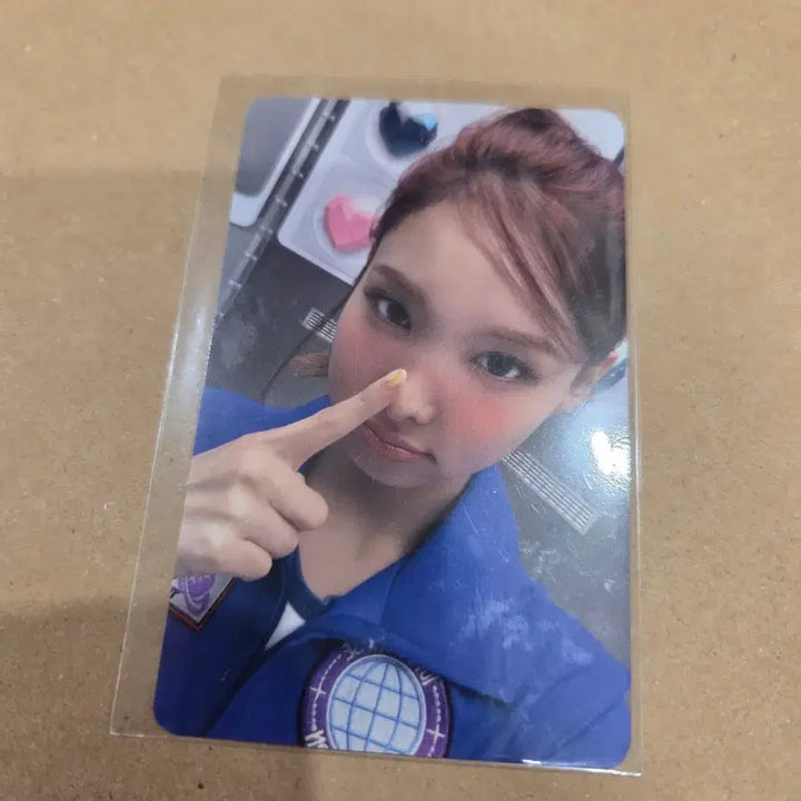[BUNJANG] Twice Nayeon Kkock Version Photocard / twice 트와이스 나연 코콕버전 포카