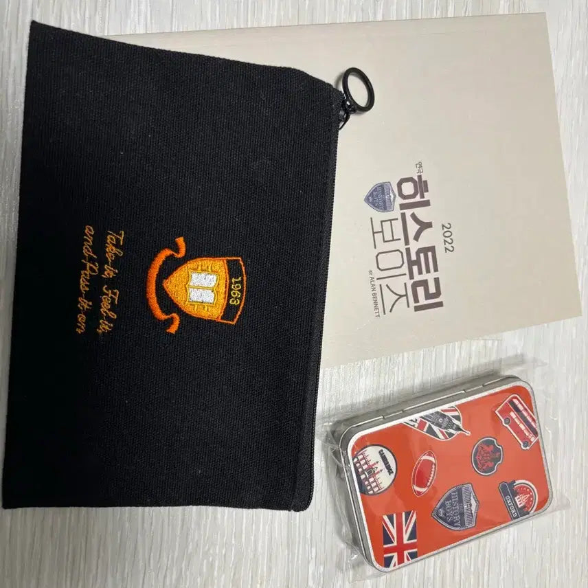 [BUNJANG] The History Boys Script Book, Photo Tin Case, Program Book, Pouch Set / 히스토리 보이즈 대본집, 2022 증명사진 틴케이스, 프로그램북, 파우치