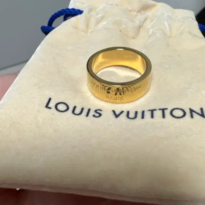 [BUNJANG] Louis Vuitton Instinct Ring Gold / [M] 루이비통 인스팅트 반지 금색