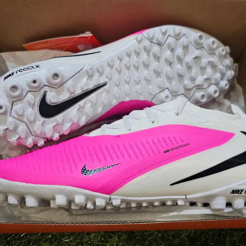 [BUNJANG] Nike Phantom 6 Pro TF Breakout Pack / [타임세일]나이키 팬텀6 프로 TF Break out팩