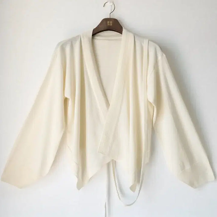 [BUNJANG] Yeoul Jeogori Ivory S / [새상품]한땀한땀 여울 저고리 상아S