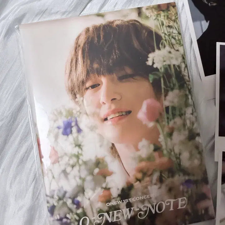 [BUNJANG] SHINee Onew ONENEW NOTE Postcard Set / 샤이니 온유 오뉴노트 포스트카드 세트