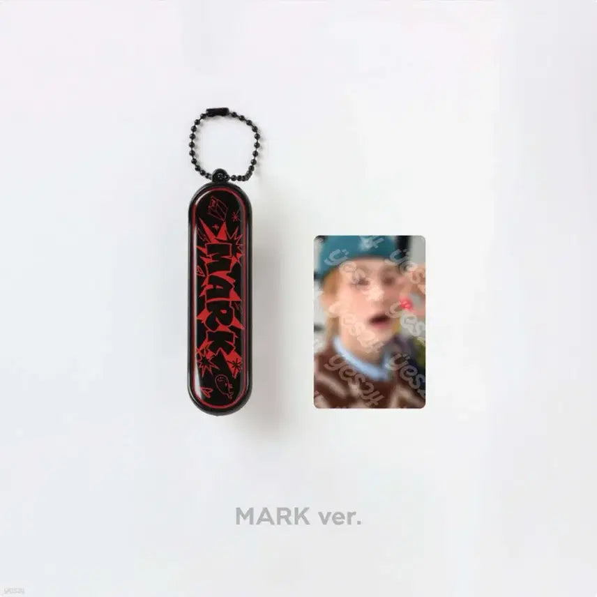 [BUNJANG] NCT Mark Dream Show 3 Encore Skateboard Keychain (Sealed) / [미개봉 새상품 원가 이하]엔시티 마크 드림쇼3앙콘 굿즈 스케이트보드키링