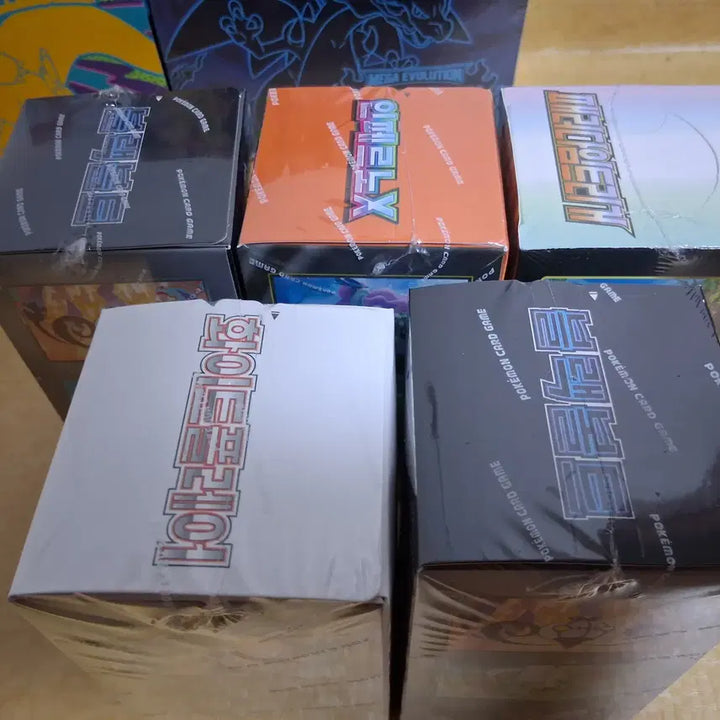 [BUNJANG] Sealed Pokémon Boxes - Inferno, Paradigm, Black, White / 미개봉 포켓몬 박스 판매 합니다. 인페르노,패러다임,블랙,화이트 슈링크O