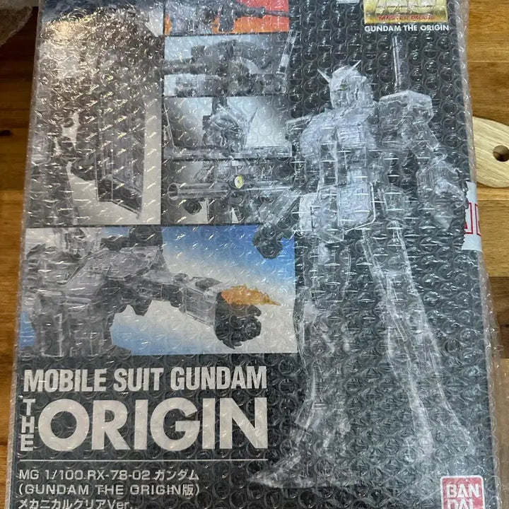 [BUNJANG] The Origin First Gundam Mechanical Clear Master Grade (MG) 1/100 Scale Plastic Model / 디오리진 퍼스트 건담 메카니컬 클리어
