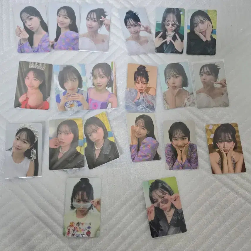 [BUNJANG] Jo Yuri Glassy Photocard Bundle Set / 조유리 글래시 특전+앨범포카 풀셋