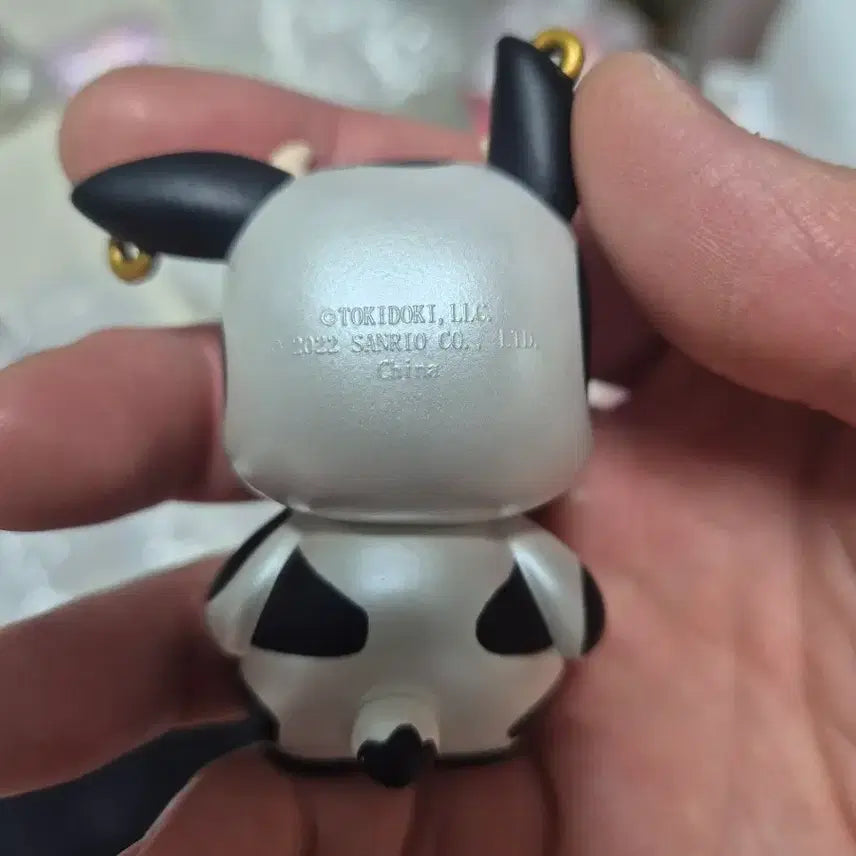 [BUNJANG] Tokidoki x Hello Kitty Friends Series 1 Chaser Pochacco (Secret) / tokidoki x 헬로키티 프렌즈 1탄 체이서(시크릿) 포차코