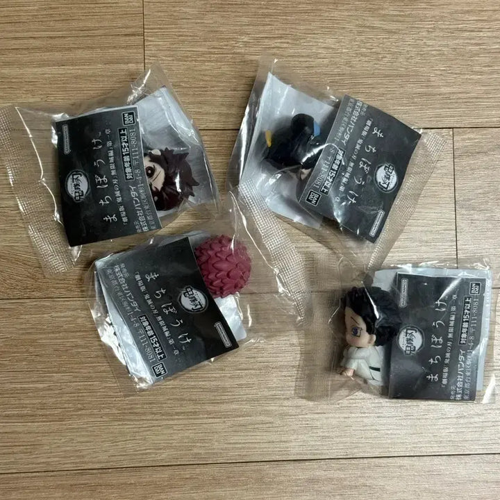 [BUNJANG] Demon Slayer: Mugen Train Arc Machi Bouke Gacha Set (4 Types, Sealed) / 귀멸의 칼날 극장판 무한성편 마치보우케 가챠 4종 미개봉
