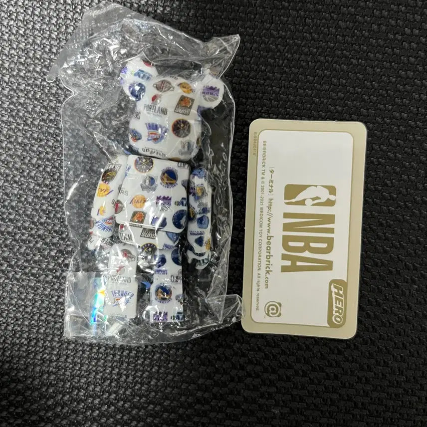 [BUNJANG] Bearbrick Series 42 Hero NBA Western / 베어브릭 42탄 히어로 NBA 서부