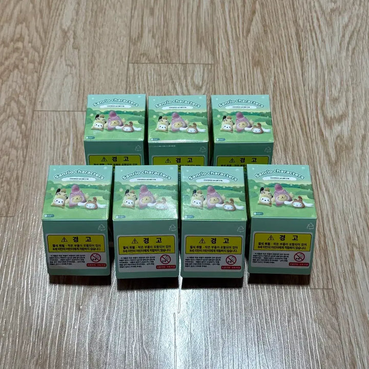 [BUNJANG] Sanrio Characters Forest Animals Pompompurin Pochacco Cinnamoroll Fluffy Mini Figures / 산리오 캐릭터즈 숲속 동물 친구들 폼폼푸린 포차코 시나모롤 플로키 미니