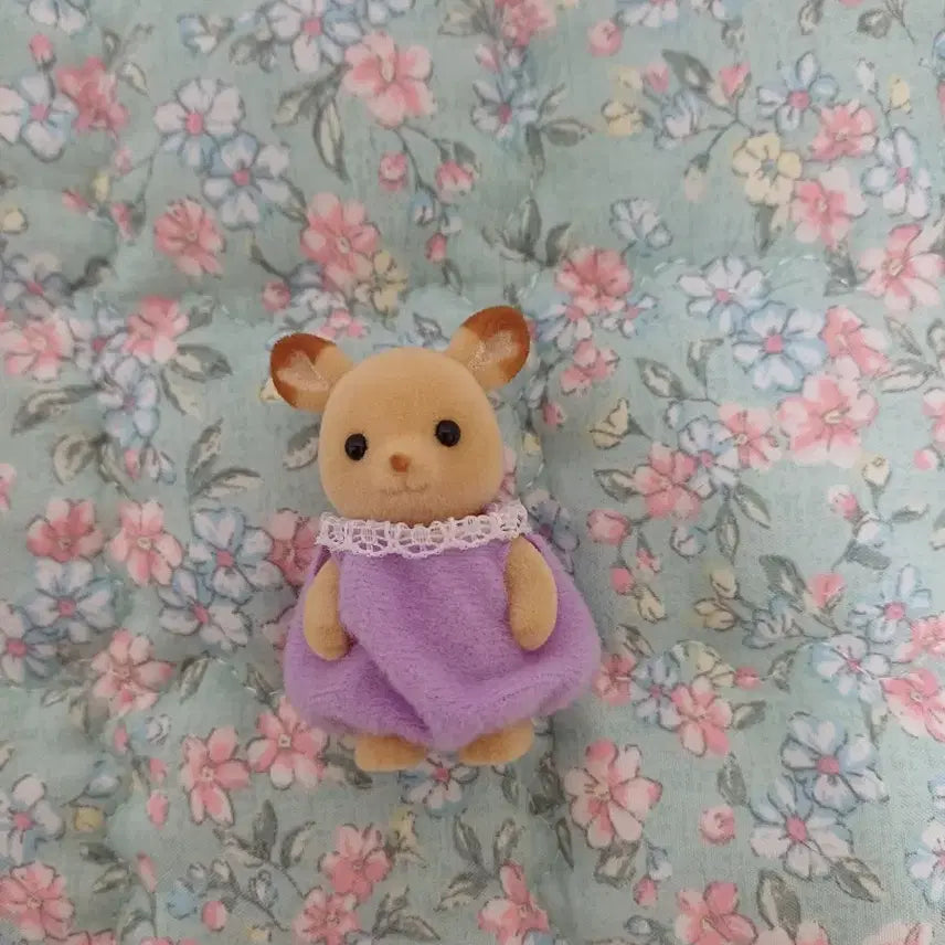 [BUNJANG] Sylvanian Families Standing Baby Deer Toy / 실바니안 직립 아기 사슴(새상품)