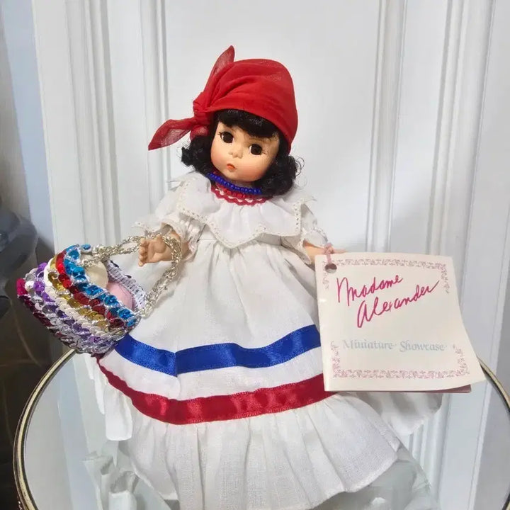 [BUNJANG] Madame Alexander Dominican Republic Doll / 마담알렉산더 도미니카 공화국