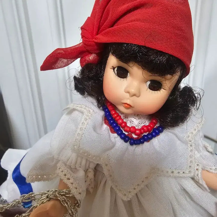 [BUNJANG] Madame Alexander Dominican Republic Doll / 마담알렉산더 도미니카 공화국