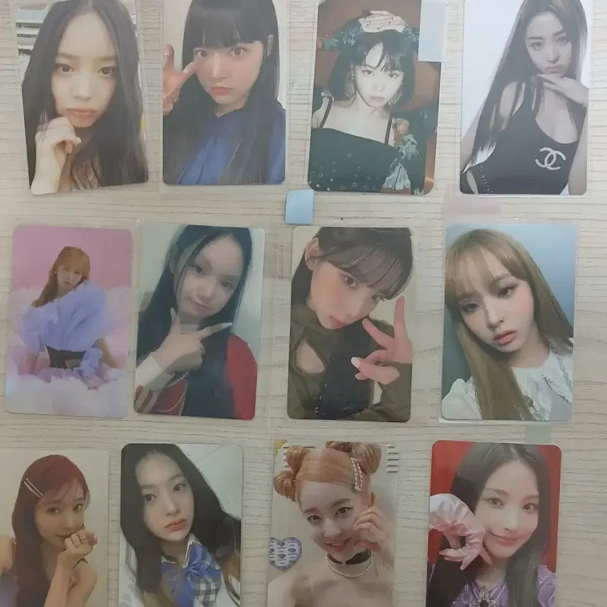 [BUNJANG] Various K-Pop Group Photocards (TXT, LE SSERAFIM, aespa, NewJeans, STAYC, etc.) / 아이돌포카(투바투,르세라팜,에스파,뉴진스,스테이씨,등