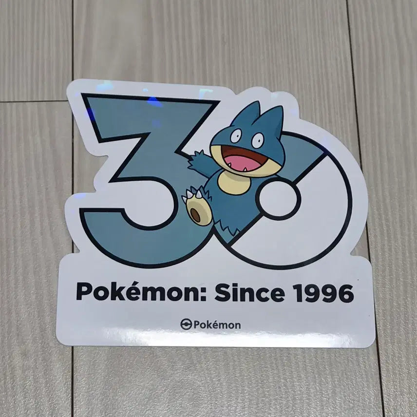 [BUNJANG] Pokemon 30th Anniversary Logo Sticker / 포켓몬 30주년 로고 스티커 먹고자 판매합니다.