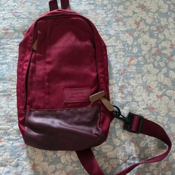 [BUNJANG] Hazzys Crossbody Bag / 헤지스 크로스백