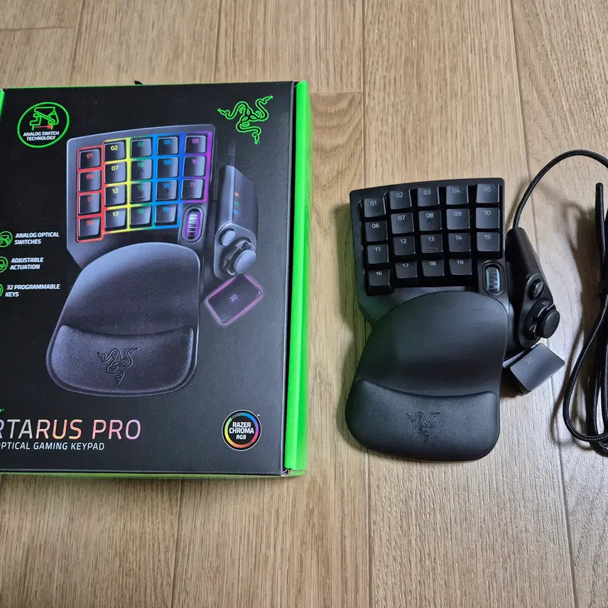 [BUNJANG] Razer Tartarus Pro One-Handed Keyboard / Razer Tartarus Pro/레이저 타르타로스 Pro 한손키보드