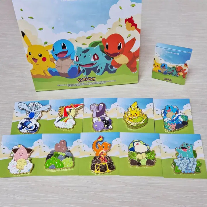 [BUNJANG] Isaac Toast x Pokémon 30th Anniversary Limited Edition Badge Set / 이삭토스트 포켓몬 뱃지 10종