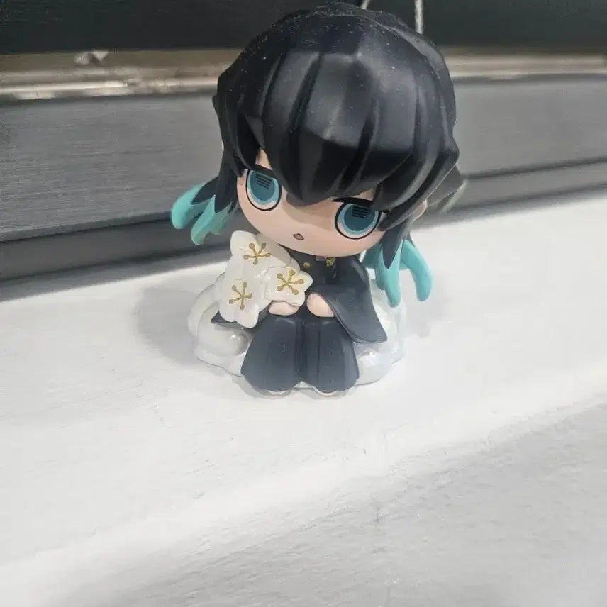 [BUNJANG] Demon Slayer Muichiro Tokito Birth Flower Figure / 귀칼 무이치로 정품 탄생화 피규어 팝니다.