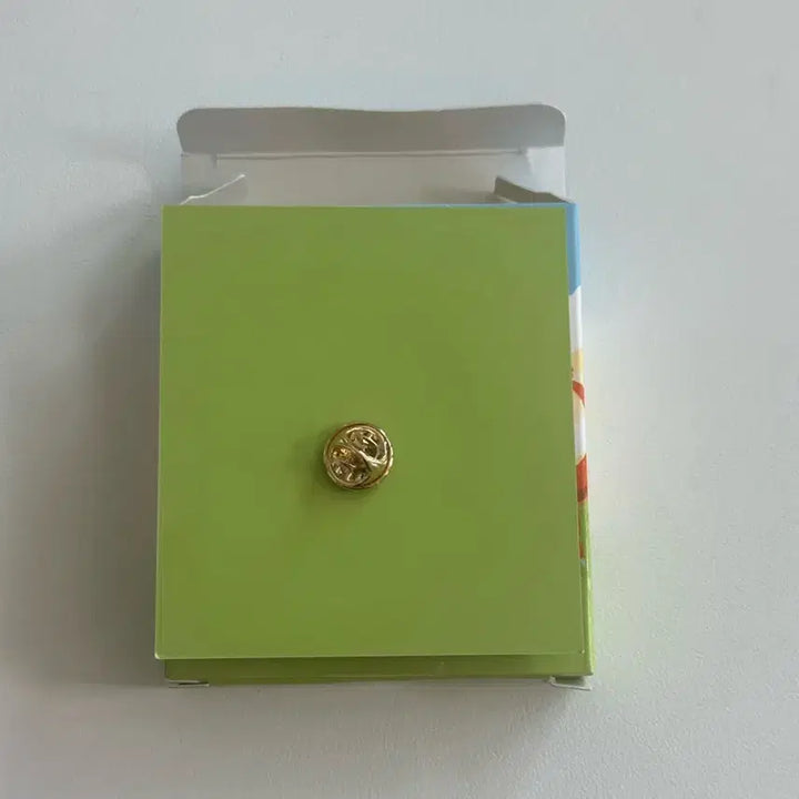 [SOLD OUT] [이삭토스트 포켓몬 뱃지] 피카츄 뱃지