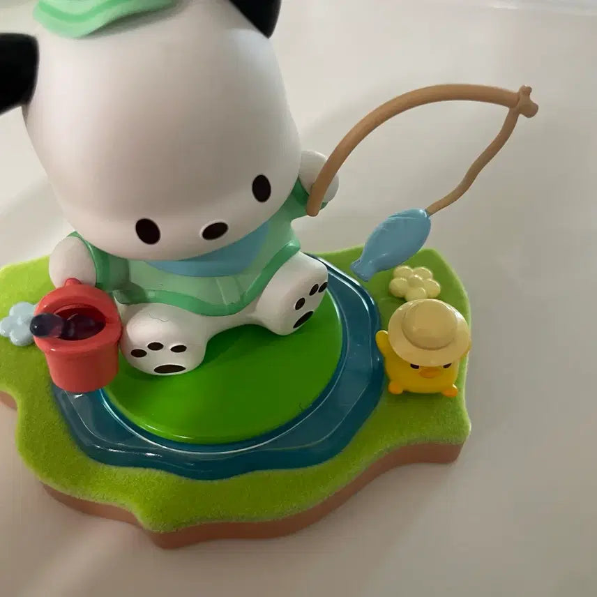 [BUNJANG] Sanrio Pochacco Camping Figure / 포차코 탑토이 캠핑 피규어