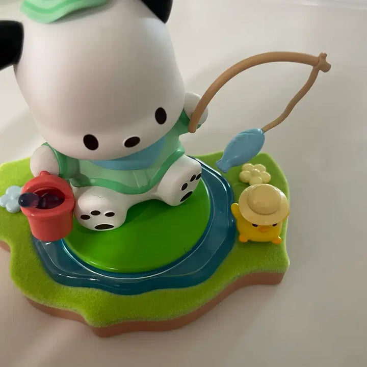 [BUNJANG] Sanrio Pochacco Camping Figure / 포차코 탑토이 캠핑 피규어