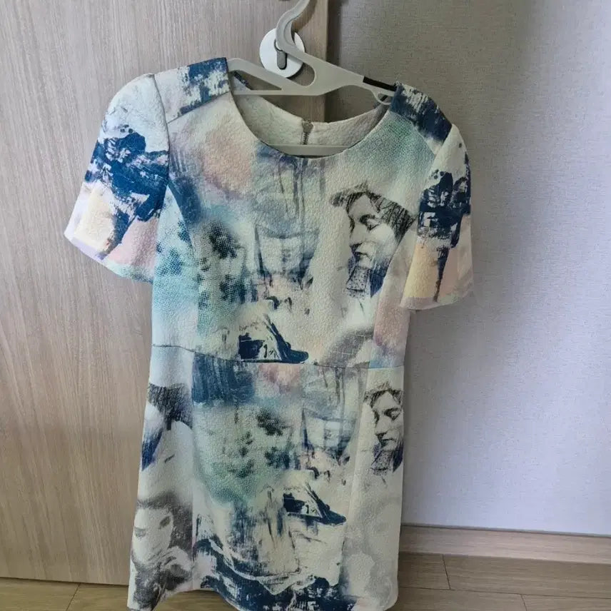 [SOLD OUT] 보브 패턴 프린팅 원피스