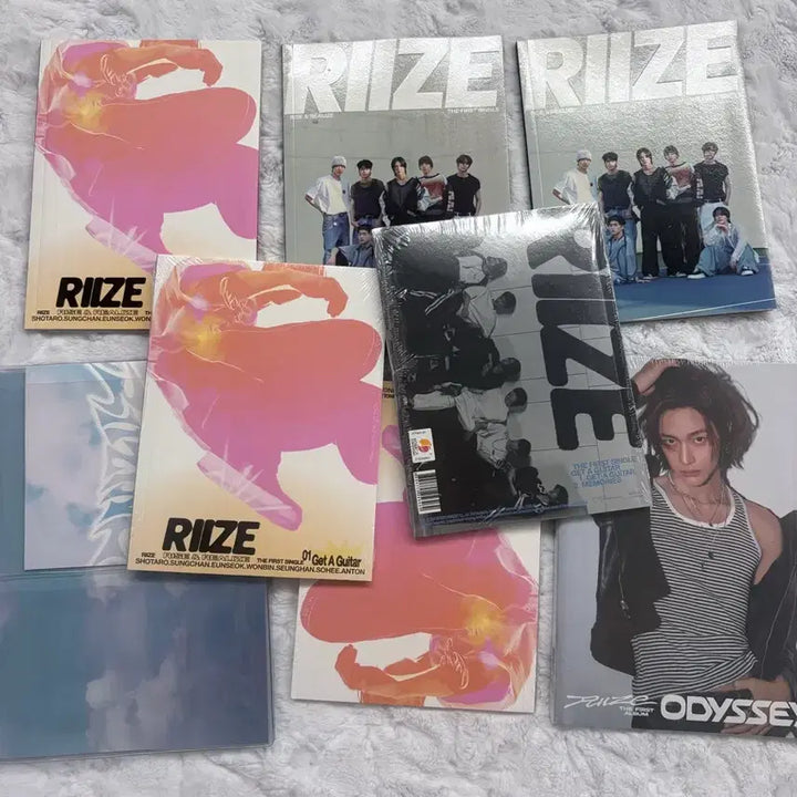 [BUNJANG] RIIZE Album Set (Sealed &amp; Unsealed) / 미개봉+개봉) 라이즈 앨범 세트 일괄 양도 겟어기타 붐붐베이스 페임