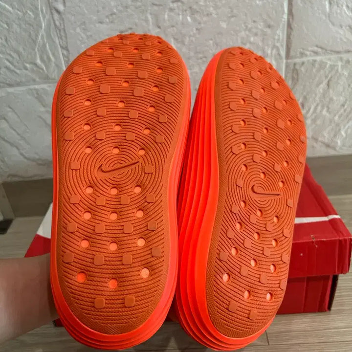 [BUNJANG] Nike React Rejuvenate Orange M8W9 / 새상품 250 나이키 리액트 리쥬버네이트 오렌지 m8w9