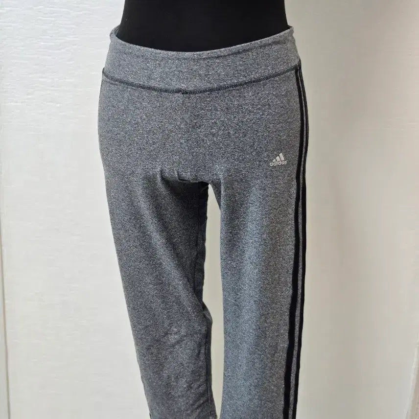 [BUNJANG] Adidas Climalite Functional Leggings Charcoal Grey / 아디다스 클라마라이트 기능성  레킹스  차콜그레이 정품