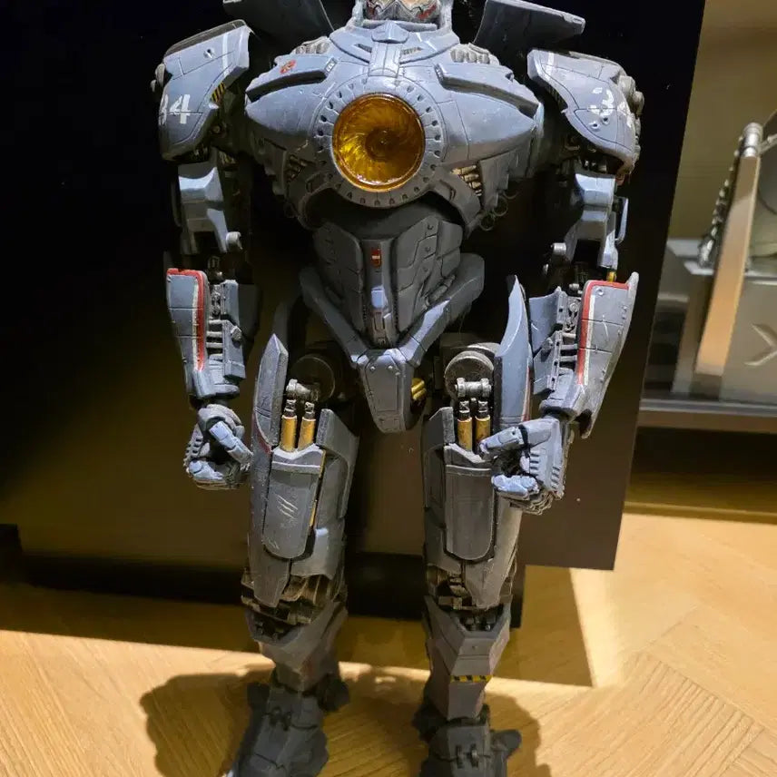 [BUNJANG] Pacific Rim Gipsy Danger 18" Figure &amp; Mazinger Z 50cm Figure / [판매] 퍼시픽림 집시 데인저, 마징가z 대형사이즈 피규어