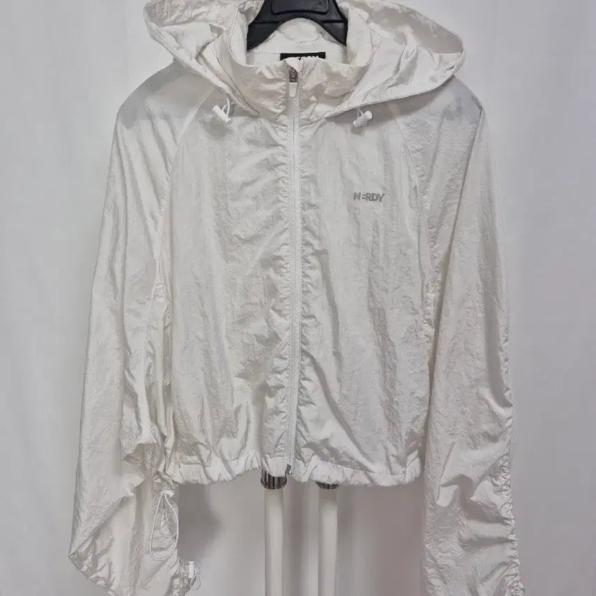 [BUNJANG] Nerdy 24SS White Oversized Windbreaker / 24SS NERDY 흰색 오버핏 바람막이