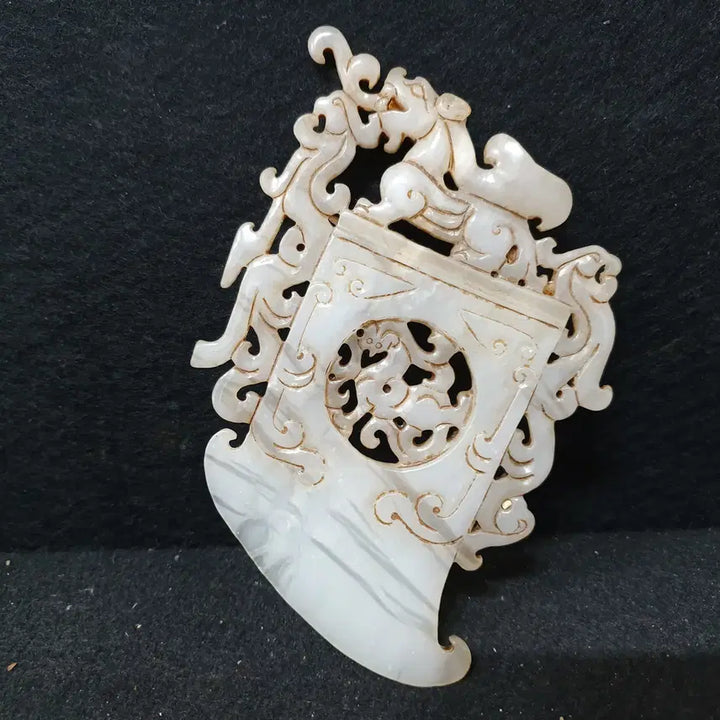 [BUNJANG] Excavated White Jade Huazhuanyu with Phoenix and Kirin Carvings / (수원만물)출토 화전옥 백옥 옥기