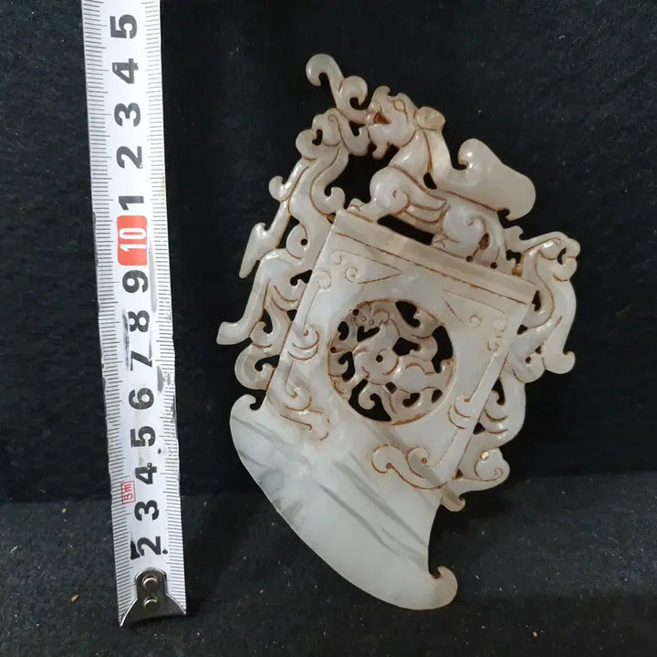 [BUNJANG] Excavated White Jade Huazhuanyu with Phoenix and Kirin Carvings / (수원만물)출토 화전옥 백옥 옥기