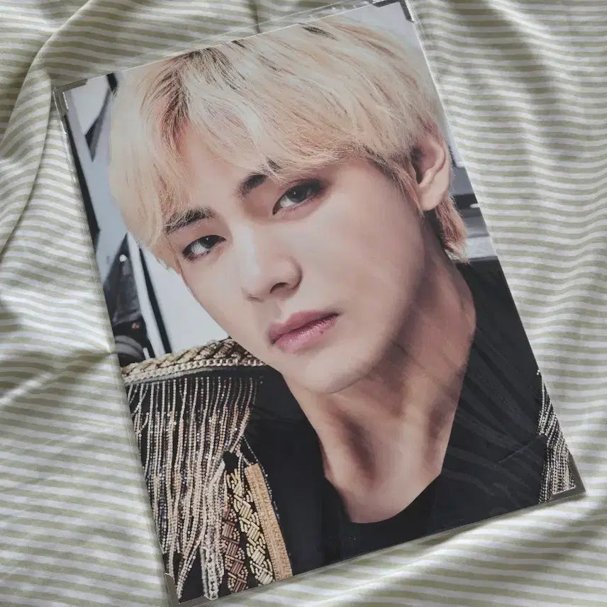 [BUNJANG] BTS V Premium Photo Bundle Set / BTS 방탄소년단 뷔 프리미엄포토 일괄 판매