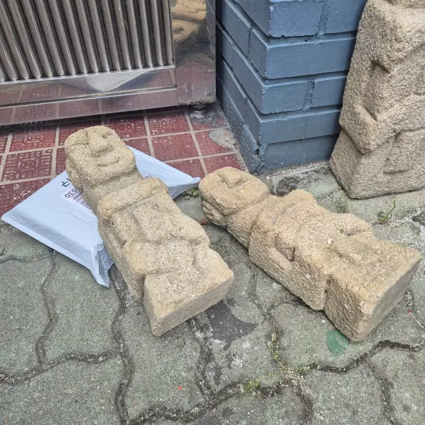[BUNJANG] Pair of Marble Sculptures / 작은것 대리석조각 한쌍가격