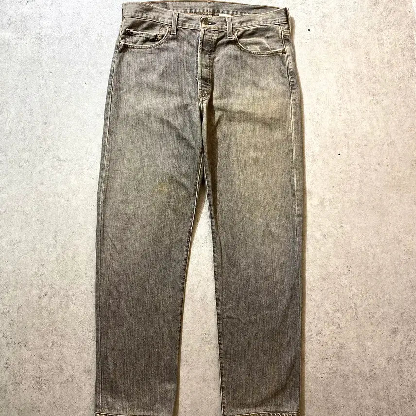 [SOLD OUT] [34] 00s Levi&