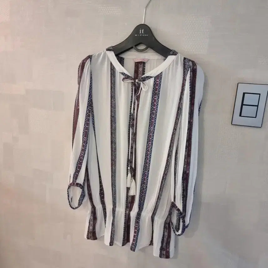 [BUNJANG] Olivia Hassler Ribbon Blouse / 올리비아하슬러 리본 블라우스 85