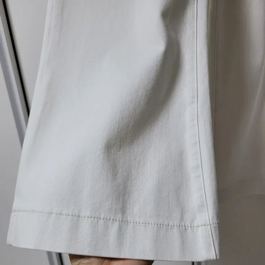 [BUNJANG] White Wide Leg Denim Pants (S, M) / 화이트 와이드 데님 팬츠(S.M 사이즈 있어요)스판끼 좋아요