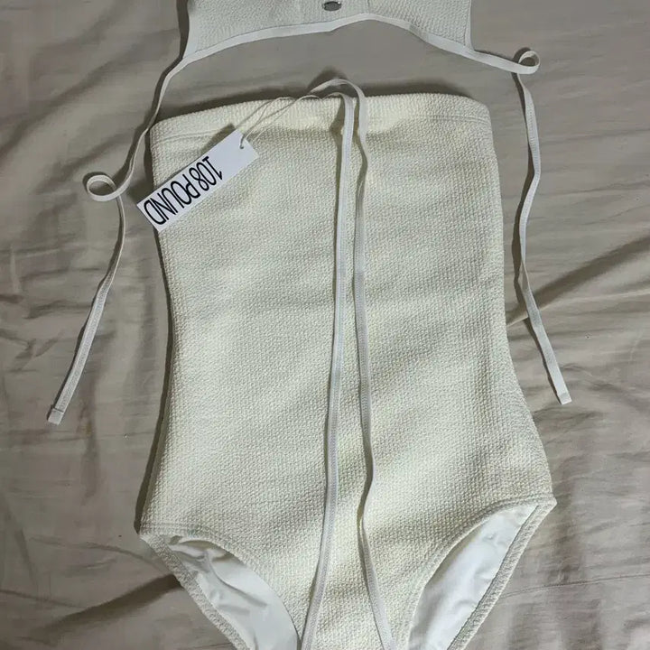[SOLD OUT] 108POUND 비키니 세트 아이보리