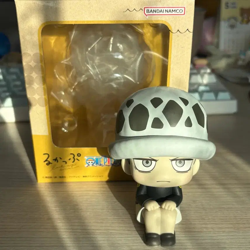 [BUNJANG] Trafalgar Law Youth Lookup Figure / 트라팔가 로 유소년기 룩업 판매합니다!!