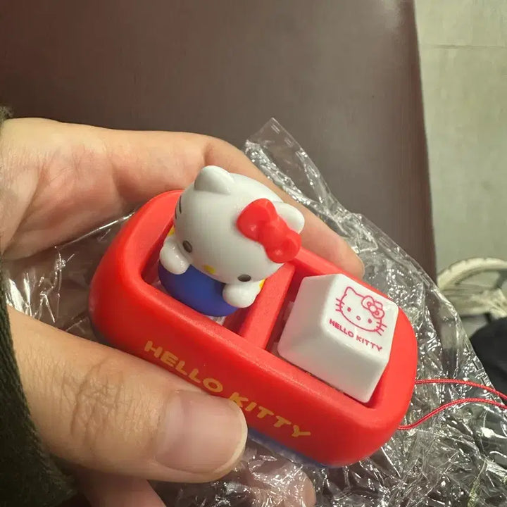 [BUNJANG] Hello Kitty Clicker Keycap / 헬로 키티 키캡 클릭커