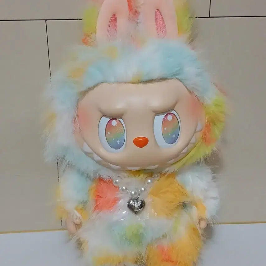 [BUNJANG] Labubu Rock The Universe Doll / ( 수집품 ) 라부부 락더 유니버스 인형