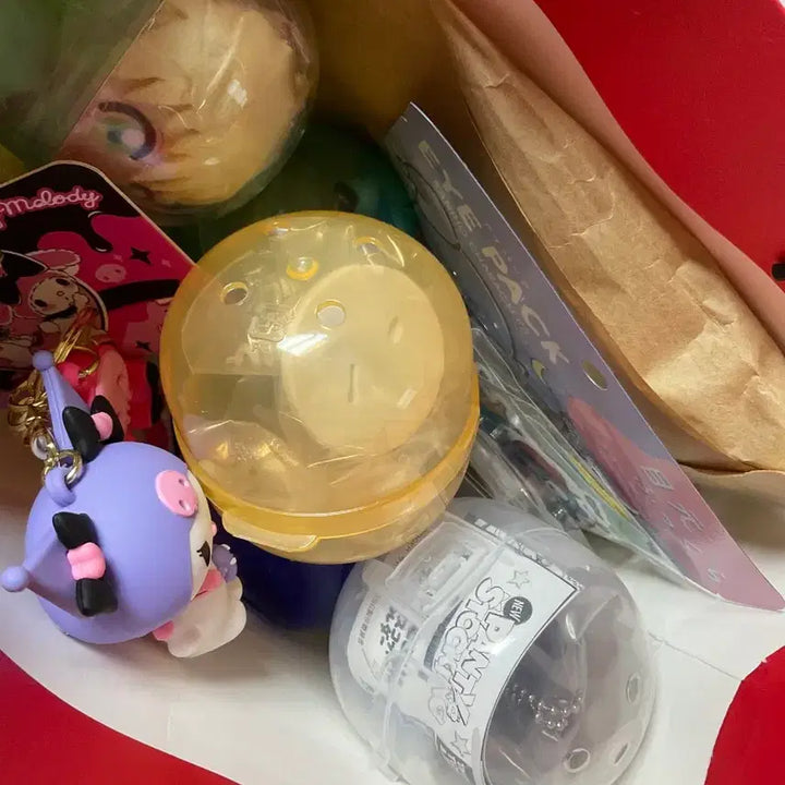 [BUNJANG] Bundle Set Assorted Goods (Gacha, Keyrings, Grip Tok, etc.) / (일괄)가챠+키링+그립톡 등 각종 굿즈