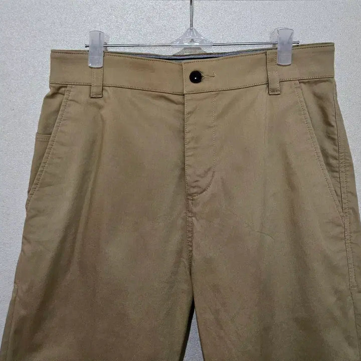 [BUNJANG] Nike Slim Fit Pants Beige / 나이키 슬림핏 팬츠 베이지
